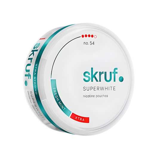 Front view of the Skruf Superwhite No. 54 can, showcasing its circular design in white, teal, and red.